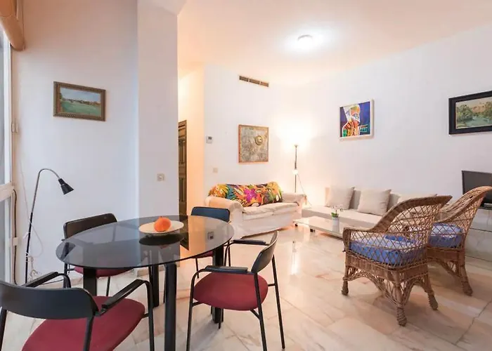 Pavia Central Suite By Valcambre
